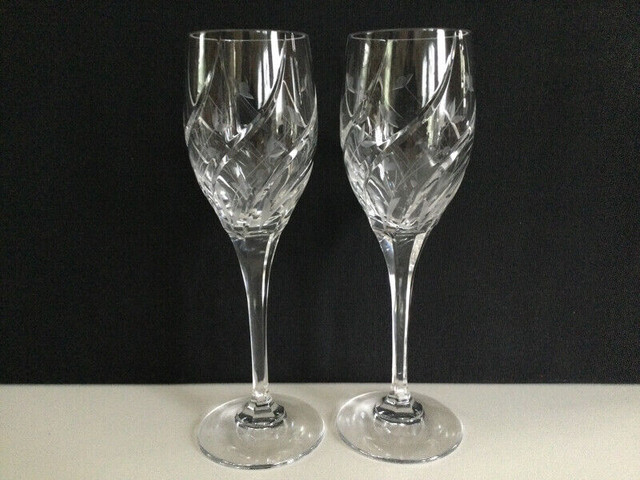 Crystal Wine Glasses in Kitchen & Dining Wares in Moncton