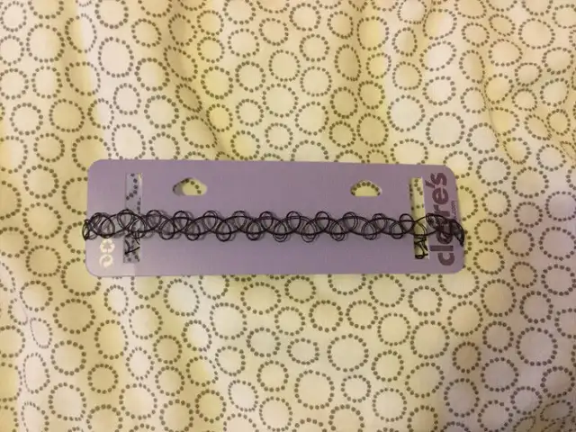 CLAIRE’S BLACK GIRLS CHOKER NECKLACE - BRAND NEW