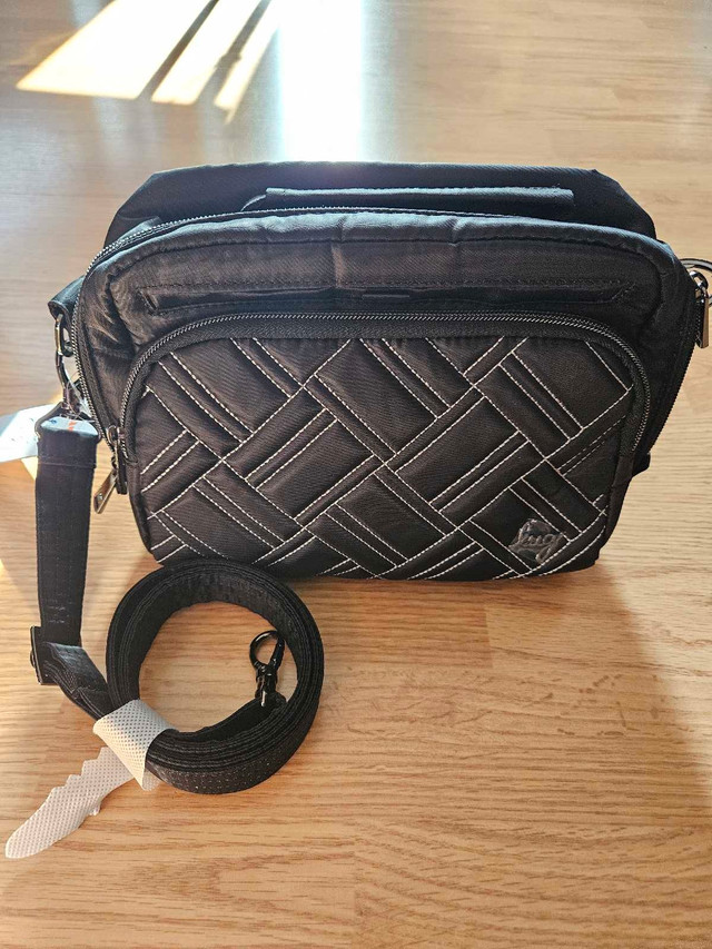 Lug Ranger Mini purse NWT in Women's - Bags & Wallets in Oshawa / Durham Region