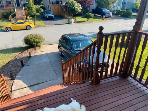 Room for rent is available in a beautiful house in Bayers Lake area. Quite and safe, on a dead end s...