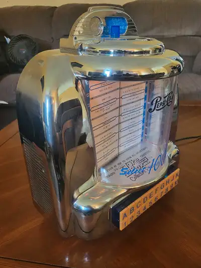 Crosley Select-O-Matic 100, View more
