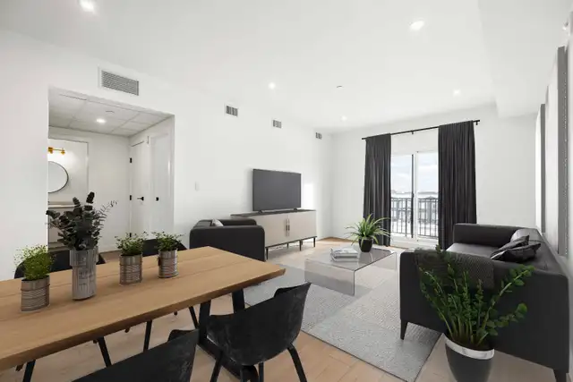 LUXURY 2 Bedroom Apartment! With 2 Fitness Centres!