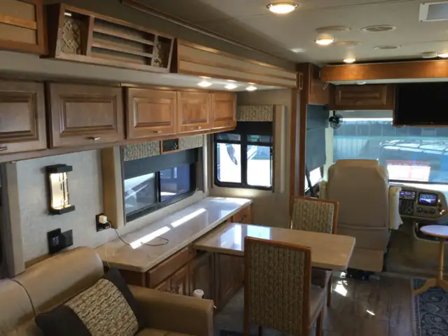 Class a motorhome in RVs & Motorhomes in Delta/Surrey/Langley - Image 10