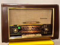 Radio Vintage Nordmende (1956)