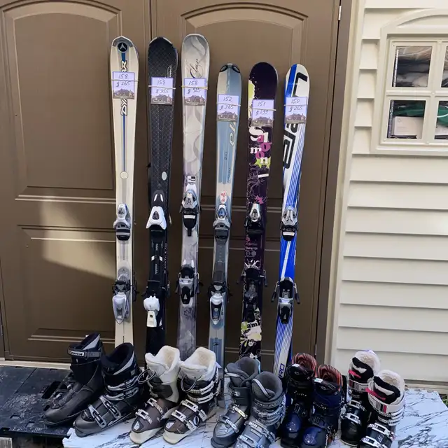 ski with boots  in Ski in Markham / York Region - Image 2