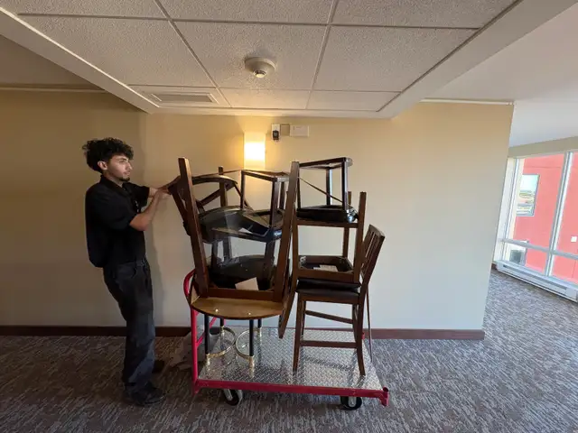 Super Tiny Movers & Last minute Moving Help