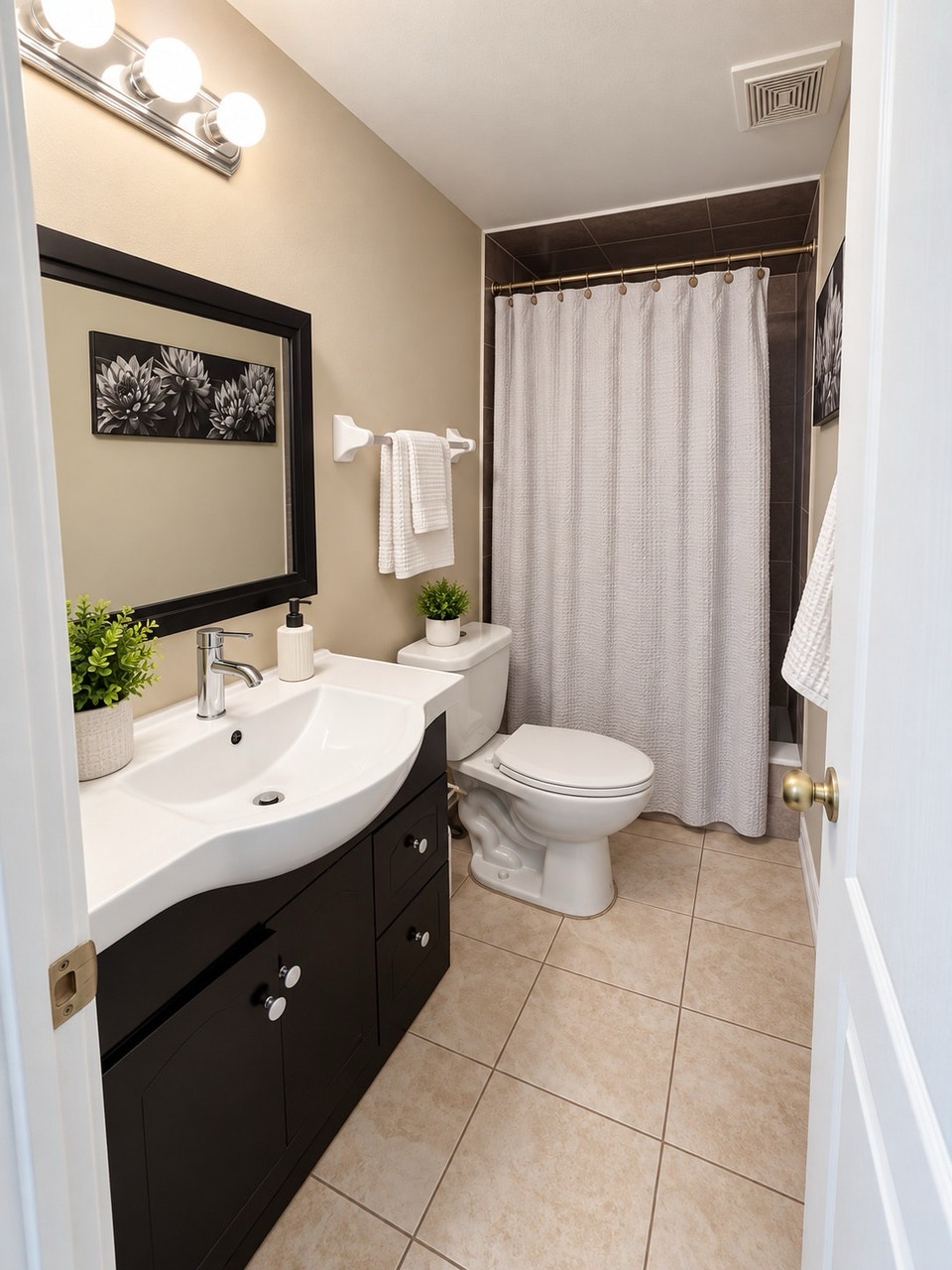 Basement for Rent - Mavis & Steeles W 3