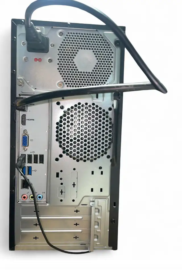 ACER Aspire TC-855 in Desktop Computers in Windsor Region - Image 4