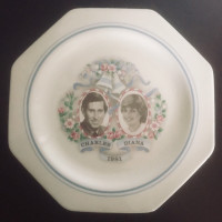 Commemorative Wedding Plate of Charles & Diana 1981 (COLLECTOR)