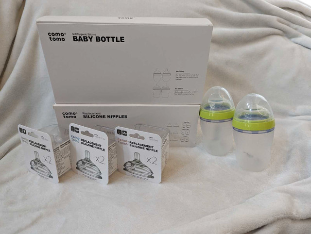 Como Tomo baby  bottles and replacement silicone nipples in Feeding & High Chairs in Markham / York Region