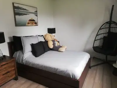 1bd apt - july 1 at 1085 or sept 1  at 1120