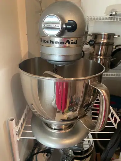 5 Quart Kitchenaid mixer, View more