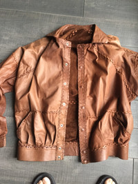 UNIQUE LEATHER HANDMADE JACKET FROM FIRST NATION STORE IN QUEBEC