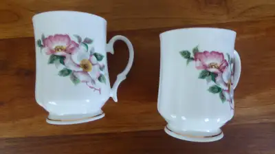 ROYAL ALBERT Fine Bone China Cup in New condition. Please let me know if you're interested.