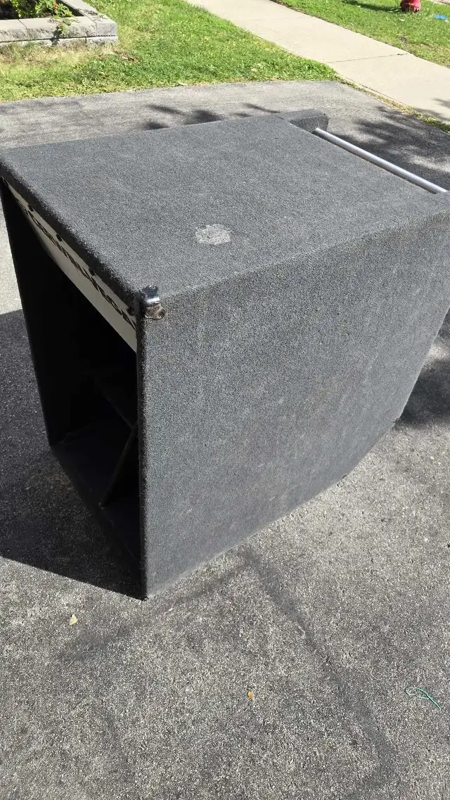 cerwin vega lr36 huge passive subwoofers  in Performance & DJ Equipment in Oakville / Halton Region - Image 5