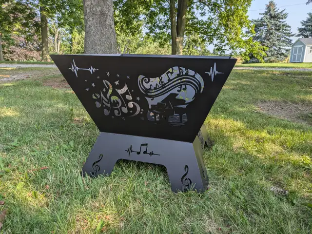 Custom Fire Pits548410954173665287