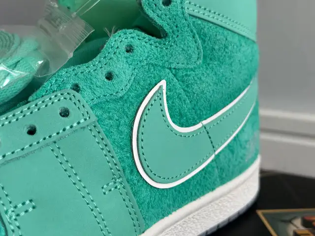 DS Nike Jordan Air Ship PE SP Corporate Got 'Em Size 9.5 in Men's Shoes in City of Toronto - Image 8