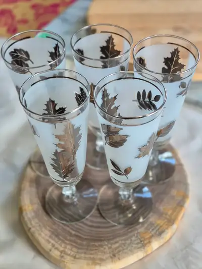 Set of 5 Vintage Libbey Pilsner Glasses Silver Leaf Pattern-Used, View more