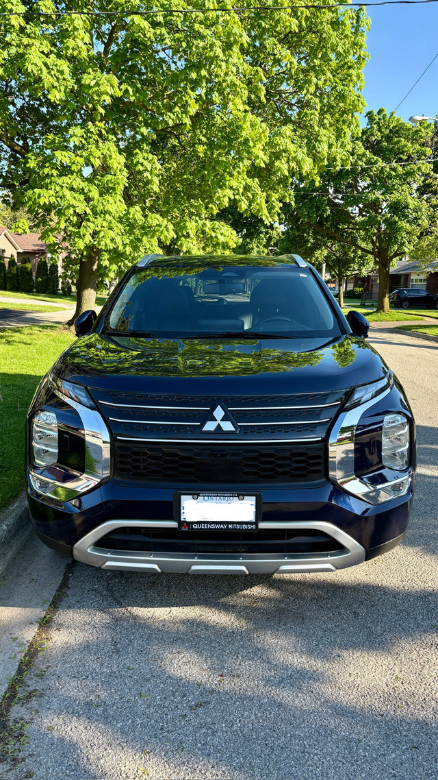 2023 Mitsubishi Outlander in Cars & Trucks in Mississauga / Peel Region - Image 2