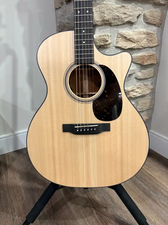 Brand new Martin GPC-16E!577399372907161607