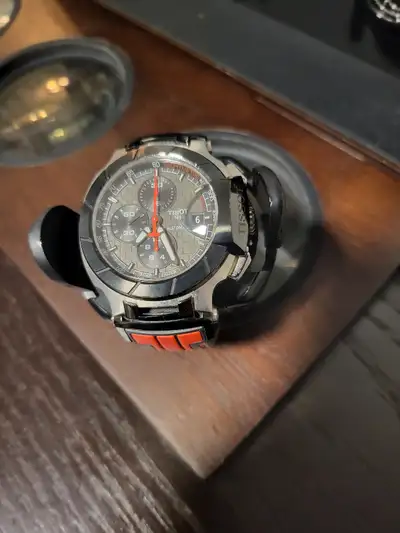 https://www.jurawatches.co.uk/products/tissot-t-race-motogp-chronograph-limited-edition-t04842727061...