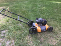 Poulan lawn mower in good condition