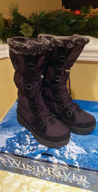 NEW Women's Waterproof Winter Boots, Black, Size 10, View more