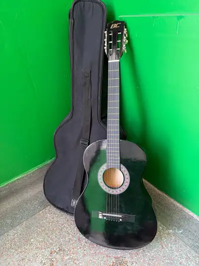 Guitare acoustique 3/4 de BC, View more