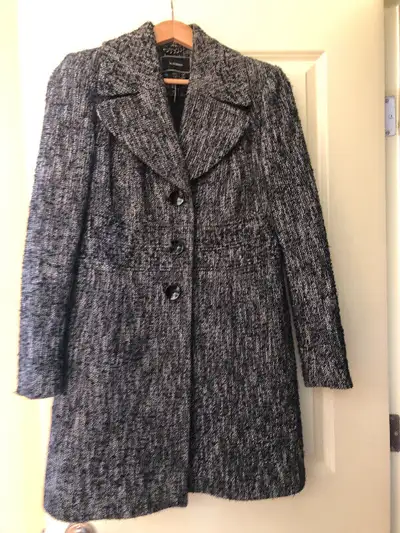Le Chateau Women Coats - very good condition, View more
