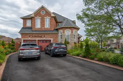 House with Finished Legal Basement Apartment. 6 bedrooms - 4 in the main plus 2 in the basement. Buy...