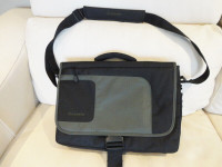Lenovo Laptop Carry Case Shoulder Bag Perfect shape 16.5"wide