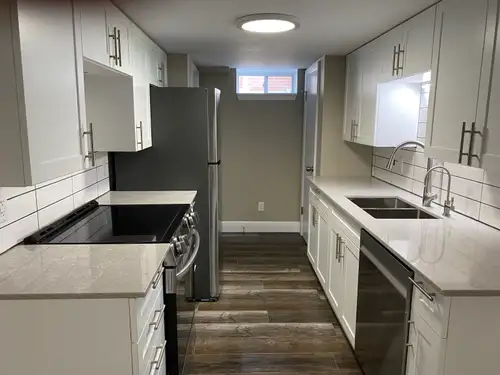 If this ad is up – it’s still available! If you are interested, please fill in the simple form below...