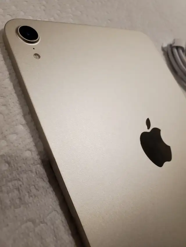 iPad mini 6 256GB or 64GB starlight - Never used! No Box in iPads & Tablets in City of Toronto - Image 6