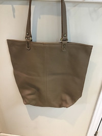 Barbieri Barbara Italian Leather Handbag/Tote.  New