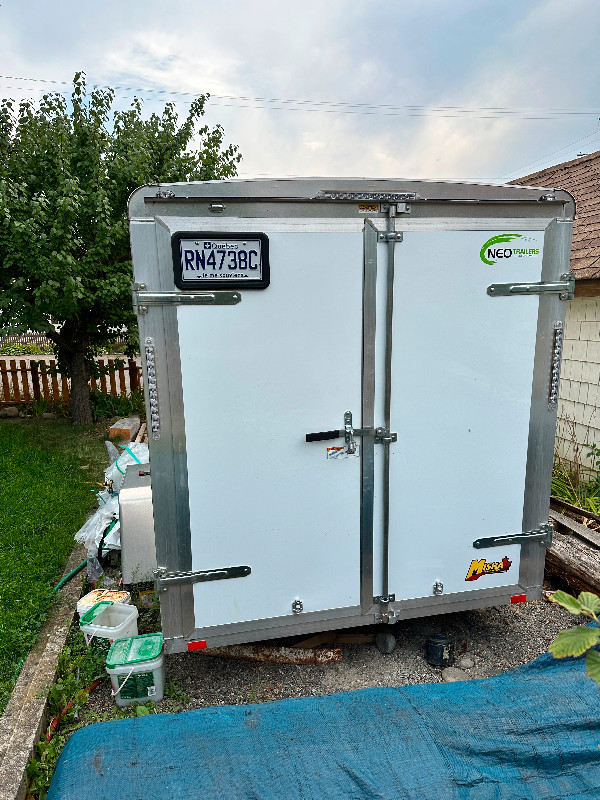 All Aluminum 2021 Neo Nav 6' x 10' immaculate Cargo Trailer Cargo