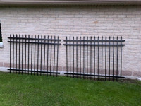 METAL FENCE - STEEL FENCE - IRON FENCE - BRAND NEW $32 PER LINEA