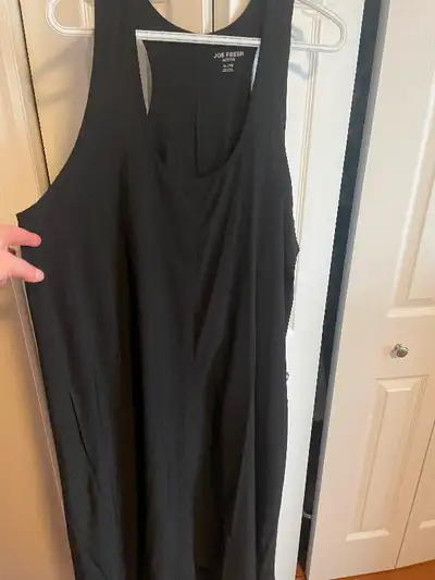Size xl New long black light weight flowy dress Smoke free pet free home $15
