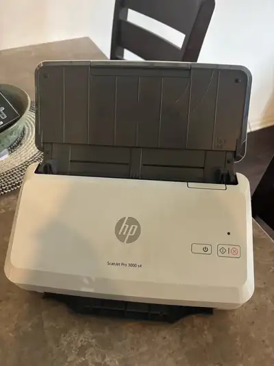 This HP ScanJet Pro 3000 s4 Sheet-Feed Scanner is designed to scan quickly and reliably. This scanne...