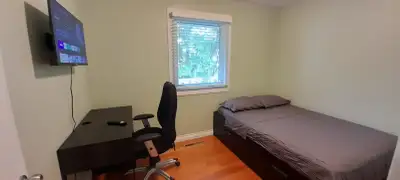 * MOVE IN TODAY * FEMALE ONLY * Best Location - K2G 3G3 * 5 minutes WALKING distance to Algonquin Co...