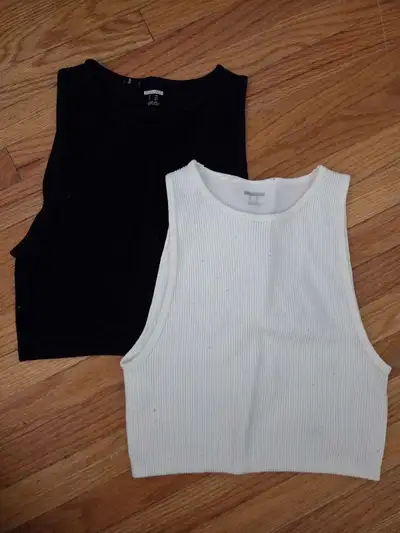Set of 2 Tank Tops , View more