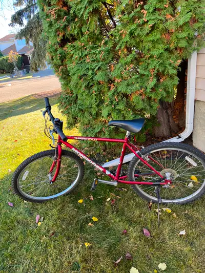 Mongoose Threshold Sport Bike, View more