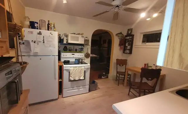 Detached House For Sale in Houses for Sale in Tricities/Pitt/Maple - Image 9