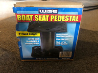 Boat seat pedestal