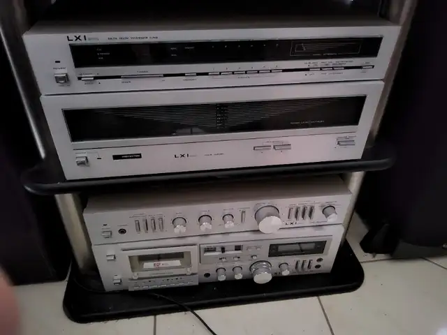 LXI  - stereo antique audio in Stereo Systems & Home Theatre in Hamilton - Image 3