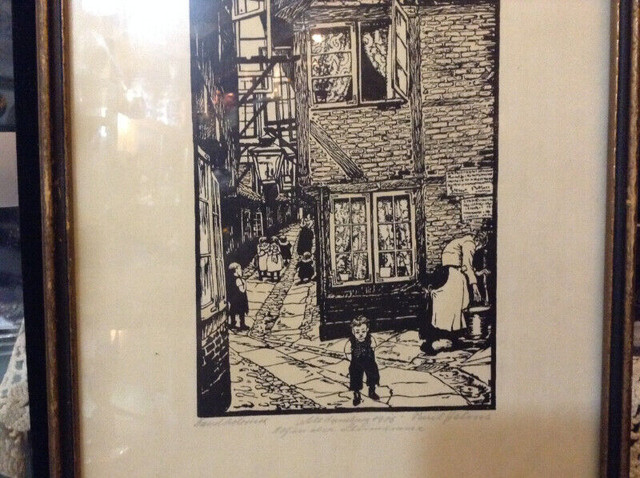 Old Hamburg 1906th courtyard in Steinstrasse. Hand etching, sign in Arts & Collectibles in Vancouver - Image 3