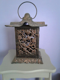 lantern  very  pretty  stands about   10 inches tall   6x6x6x6