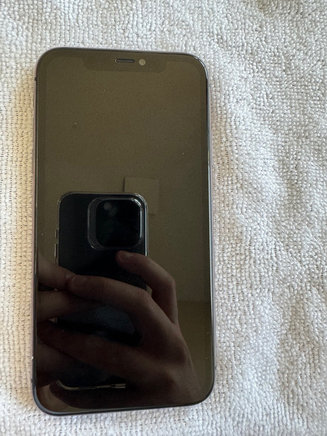 iPhone 11  in Cell Phones in Edmonton - Image 2