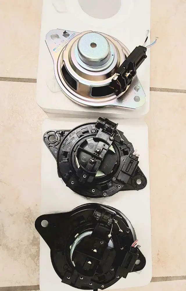 PIONEER Dashboard Speakers in Speakers in Markham / York Region - Image 4