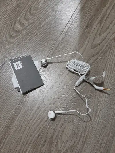 I am selling IKEA Guard rail for kids bed, LED wall lamp for kids & London Drugs UBL TUNE 205 Wired...