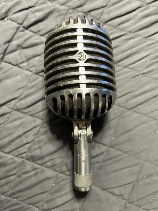 Vintage 1940's Shure Brothers 55 Fatboy microphone in Pro Audio & Recording Equipment in Oshawa / Durham Region - Image 2